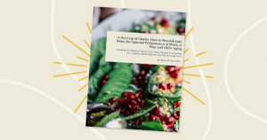 The cover of the Brain Health Ebook called A Hot Cup of Clarity. The cover contains a close up photo of a salad with the title overlaid on it.