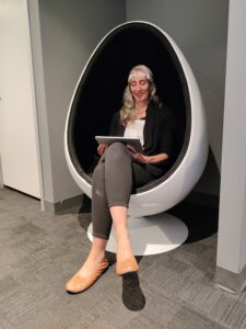 Ginny Santos conducting a neurofeedback brain assessment, Neole, Toronto